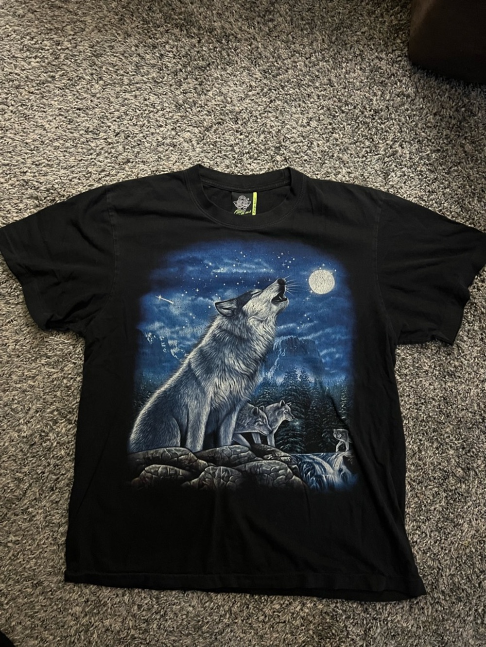 Vintage Single Stitch Black Wolf Graphic Tee - Wolf Howl